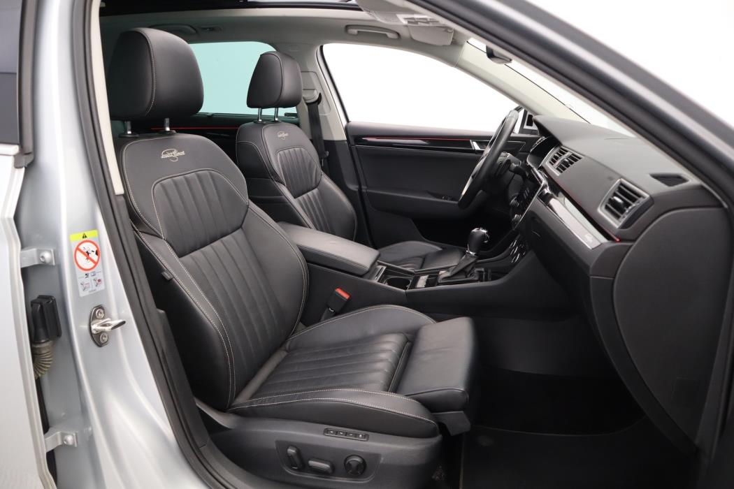 SKODA Superb 2021