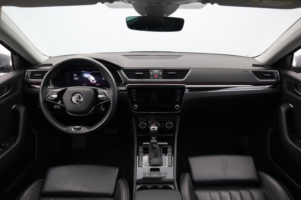 SKODA Superb 2021