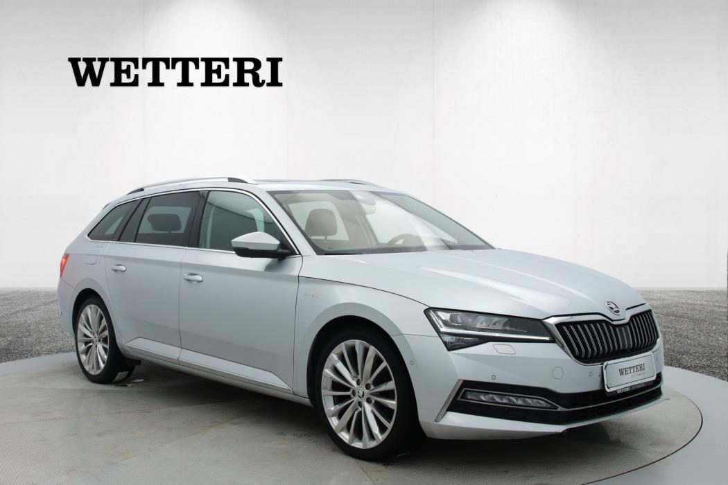SKODA Superb 2021