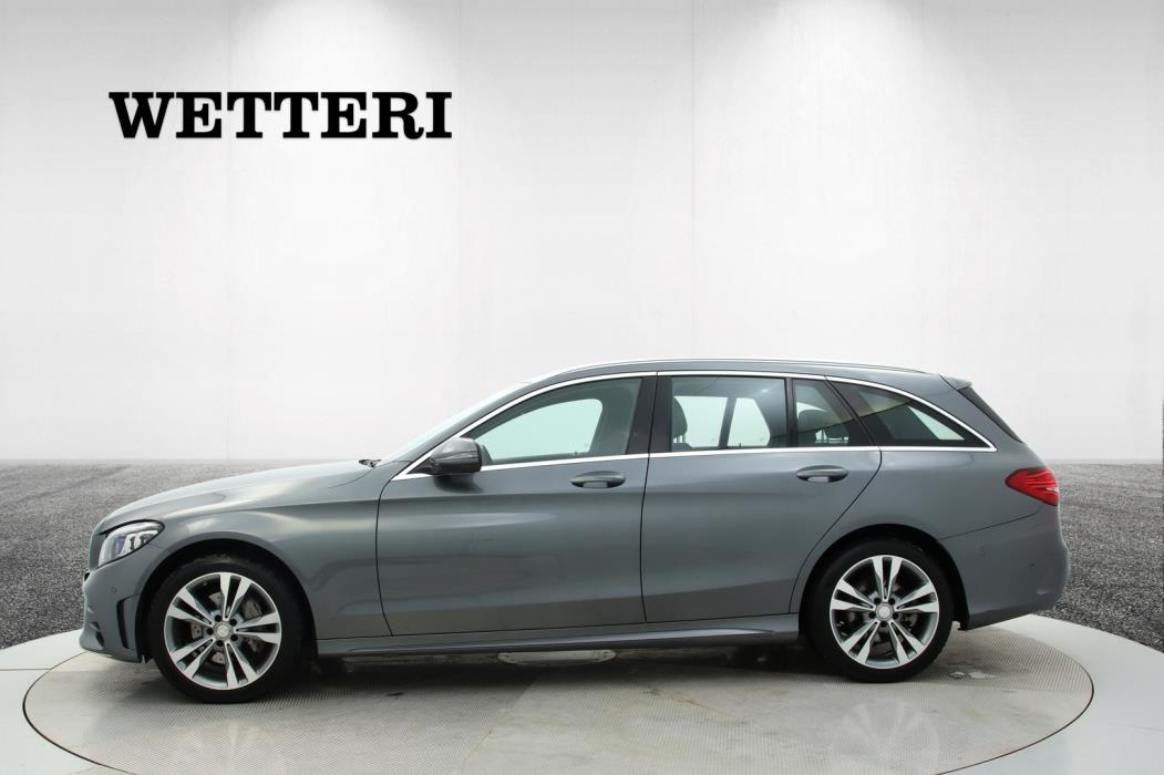 MERCEDES-BENZ C 2020