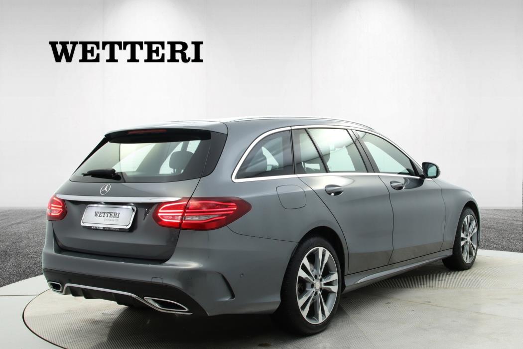 MERCEDES-BENZ C 2020