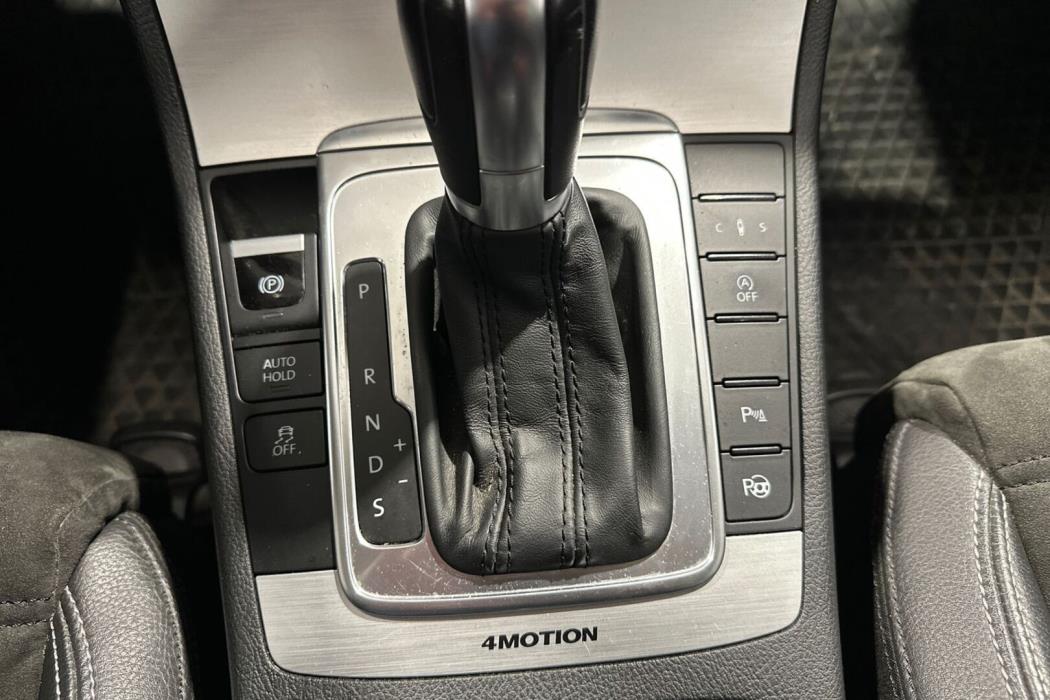 VOLKSWAGEN CC 2013