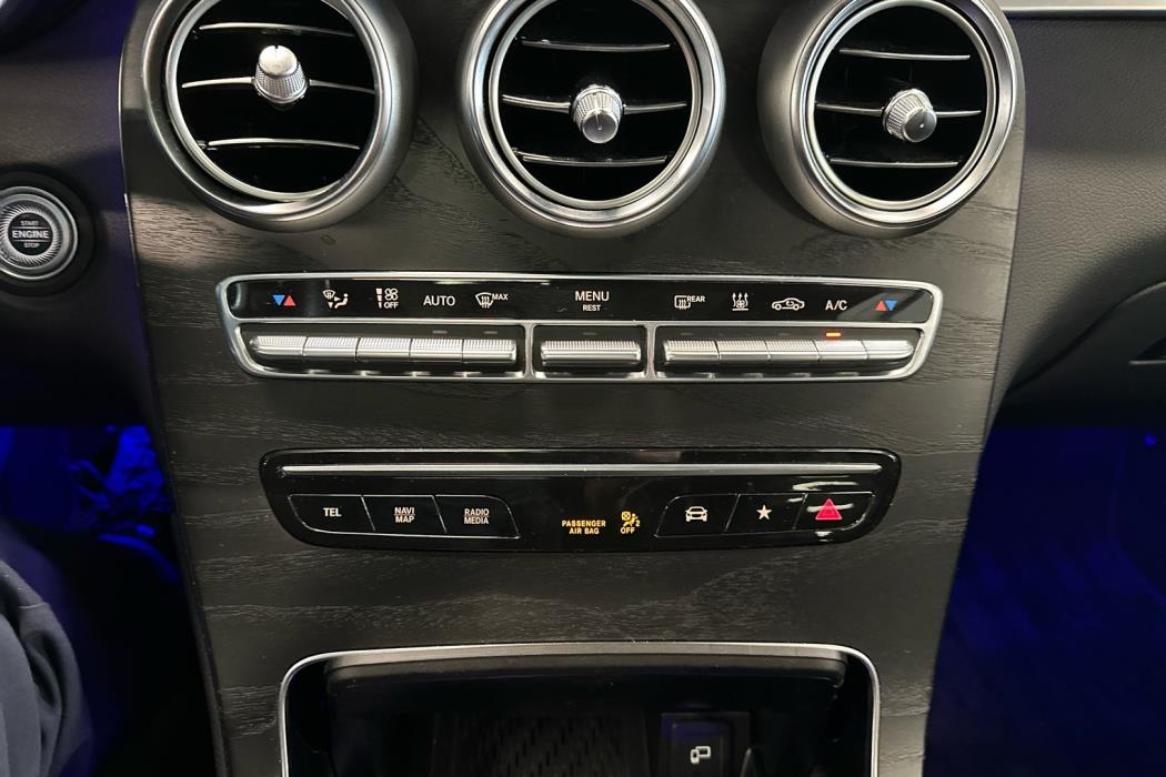 MERCEDES-BENZ GLC 2021