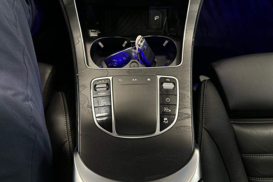 MERCEDES-BENZ GLC 2021