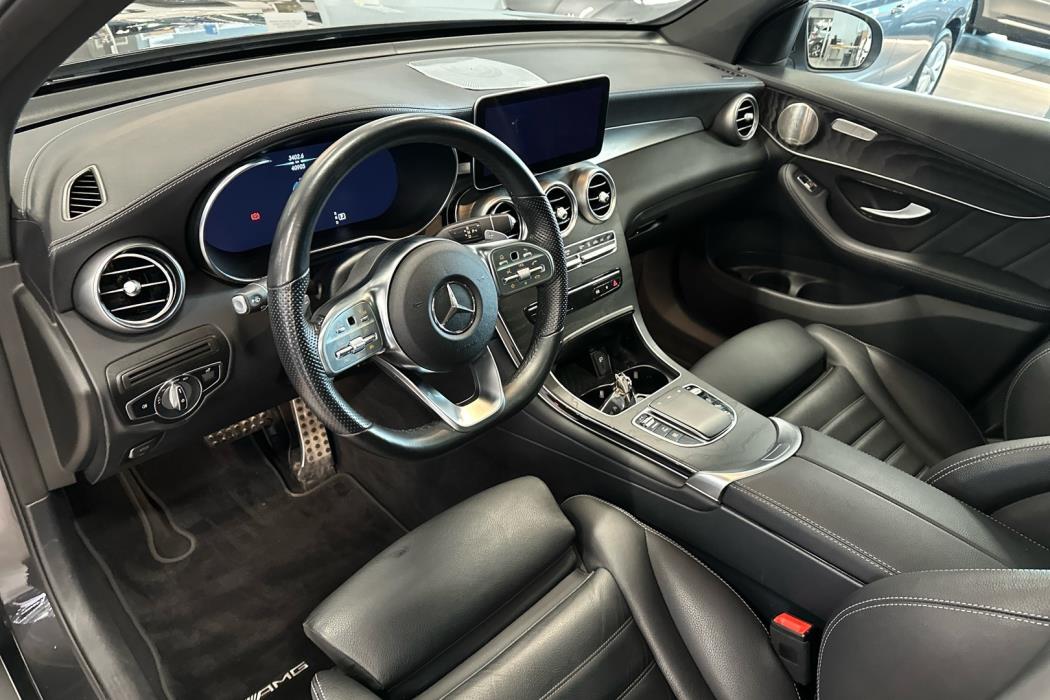 MERCEDES-BENZ GLC 2021