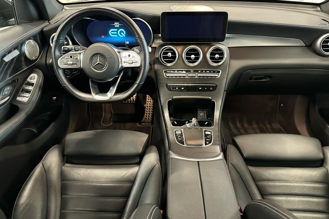 MERCEDES-BENZ GLC 2021