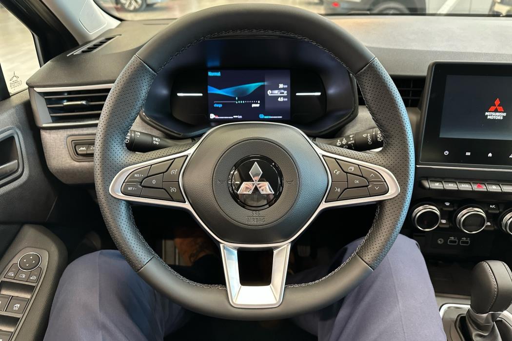 MITSUBISHI Colt 2025