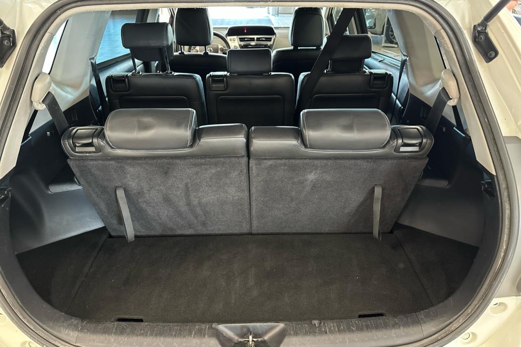 TOYOTA Prius+ 2019