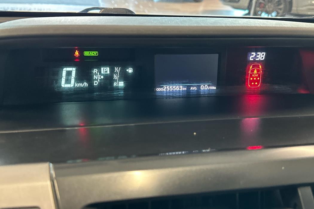 TOYOTA Prius+ 2019