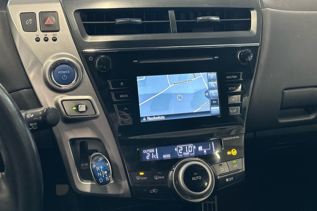 TOYOTA Prius+ 2019