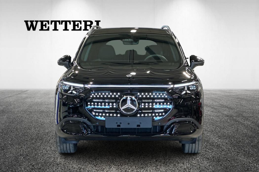 MERCEDES-BENZ GLB 2026