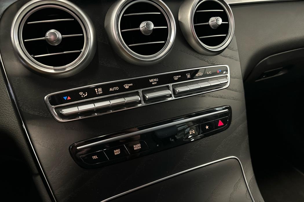 MERCEDES-BENZ GLC 2020