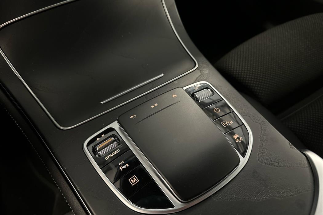 MERCEDES-BENZ GLC 2020