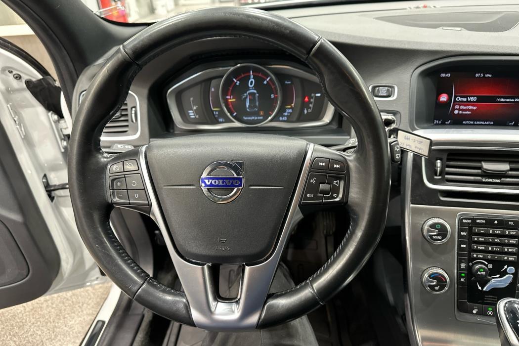 VOLVO V60 Cross Country 2017