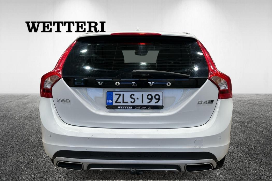 VOLVO V60 Cross Country 2017