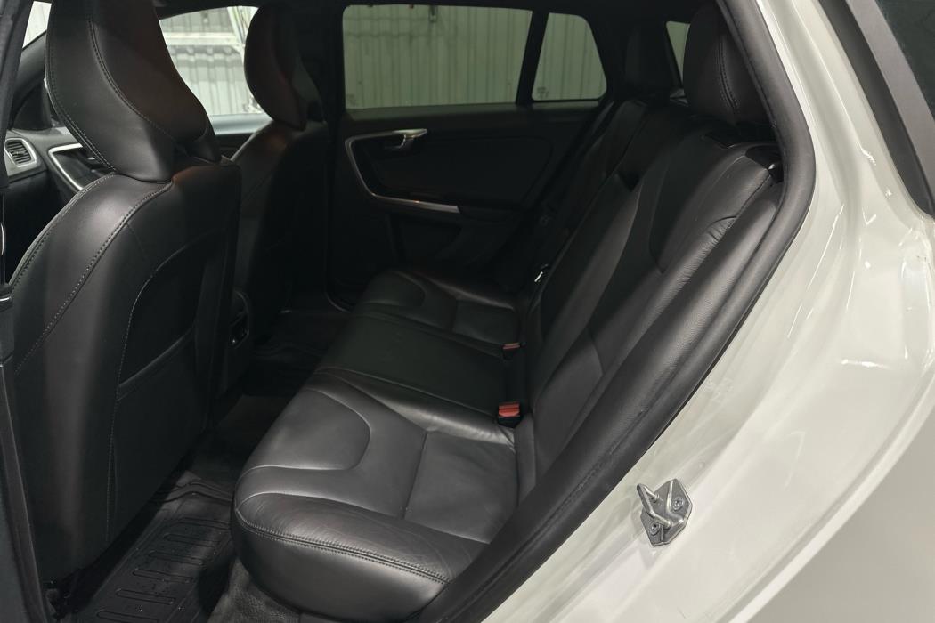 VOLVO V60 Cross Country 2017