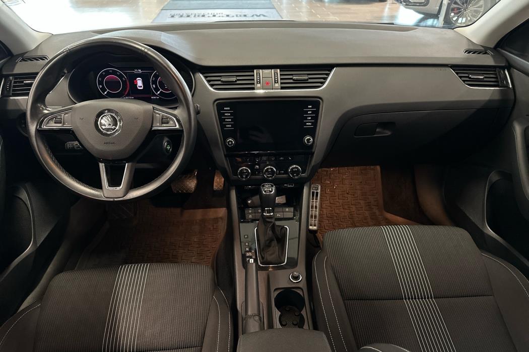 SKODA Octavia 2019