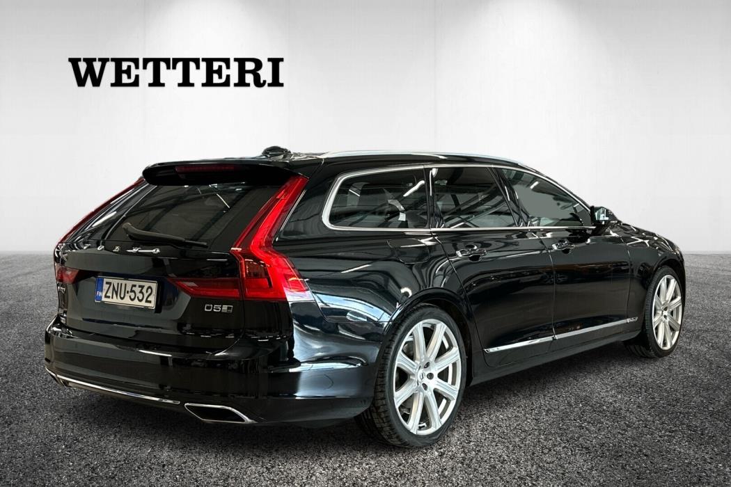 VOLVO V90 2016