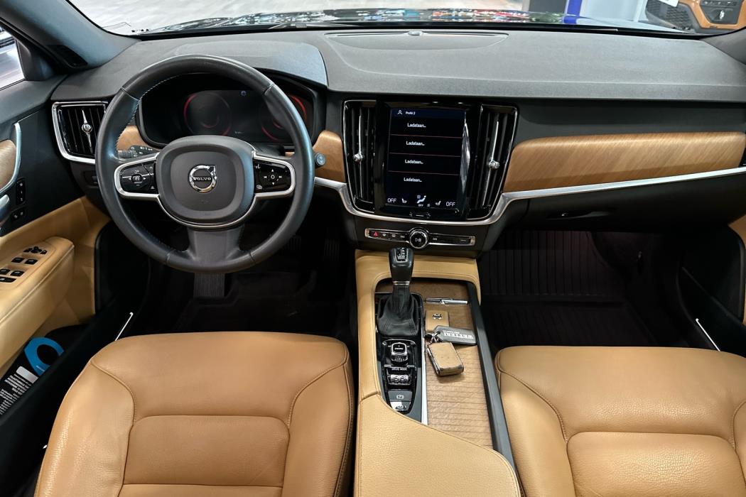 VOLVO V90 2016