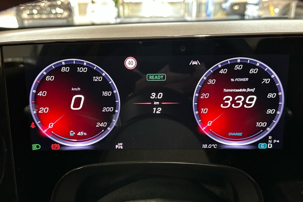 MERCEDES-BENZ CLA 2026