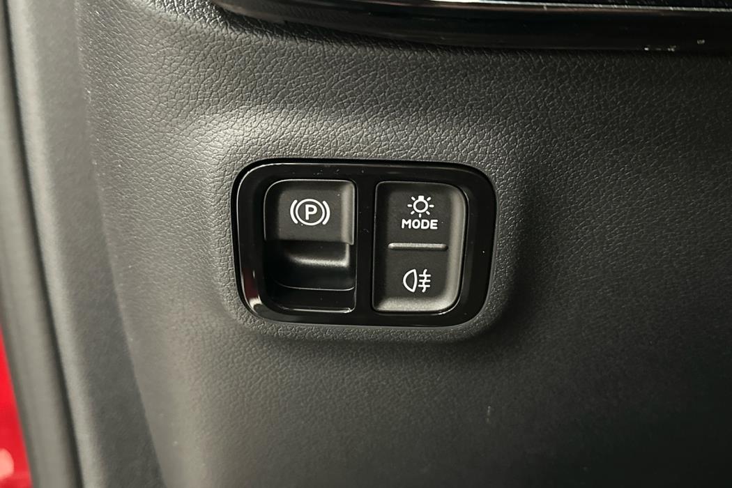 MERCEDES-BENZ CLA 2026