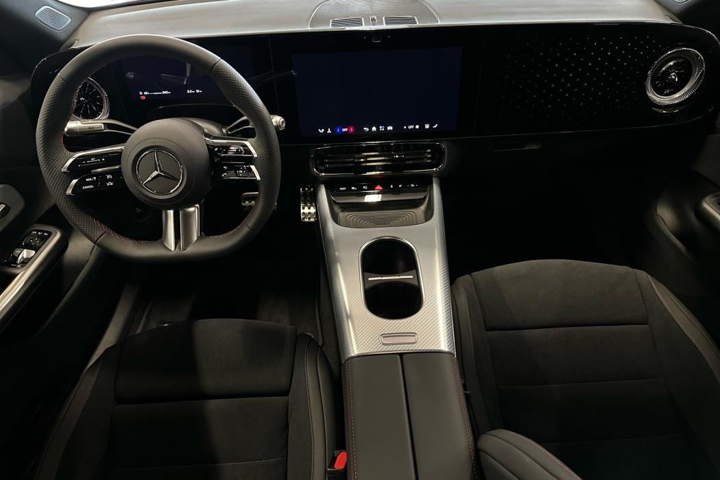 MERCEDES-BENZ CLA 2026