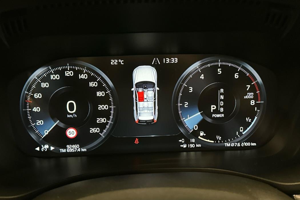 VOLVO XC60 2018