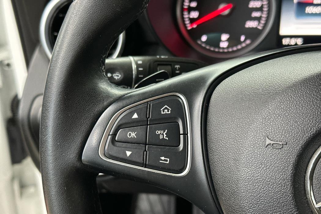 MERCEDES-BENZ C 2017