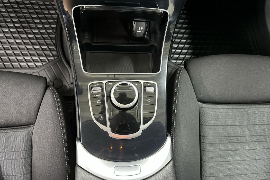 MERCEDES-BENZ C 2017