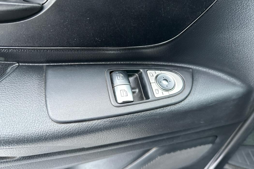 MERCEDES-BENZ Vito 2020