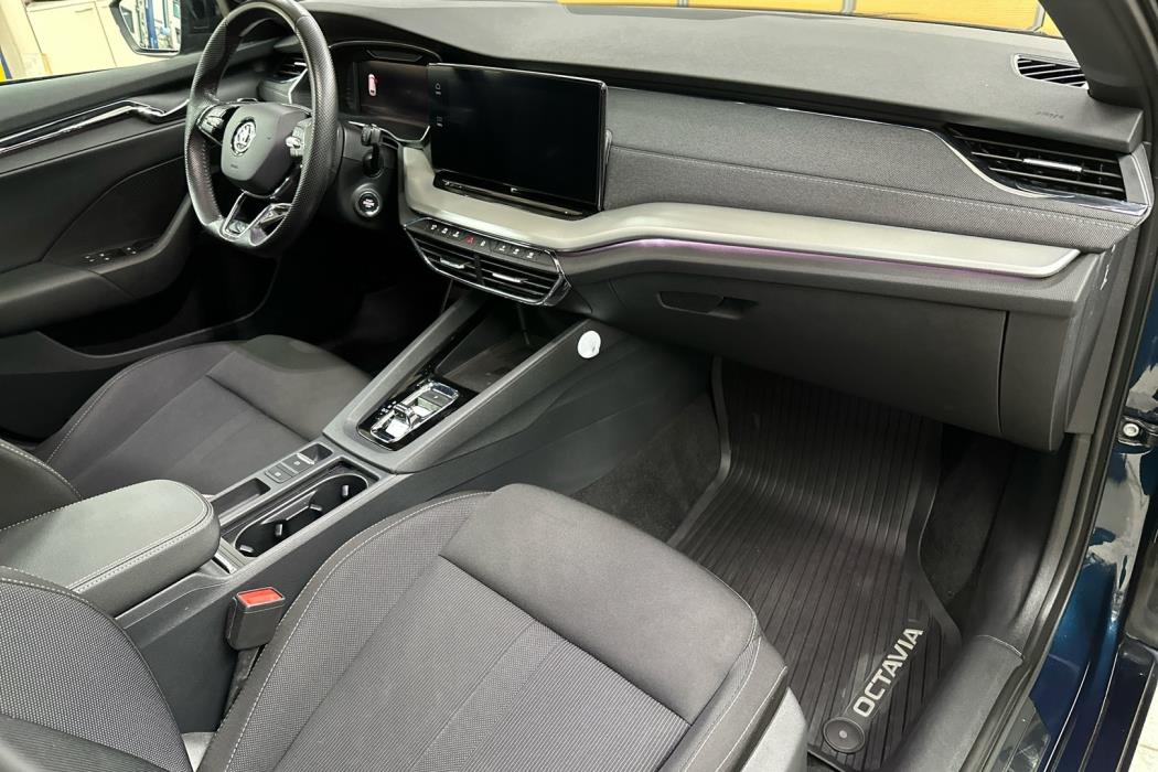 SKODA Octavia 2021