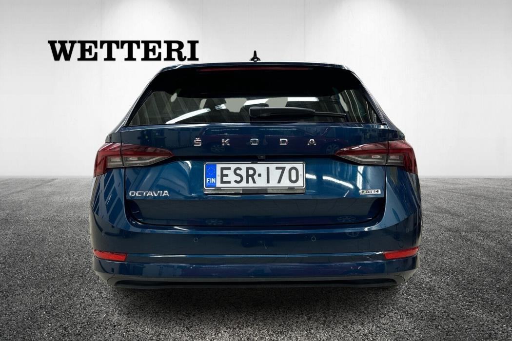 SKODA Octavia 2021