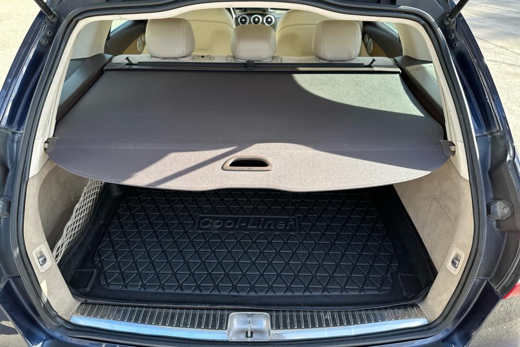 MERCEDES-BENZ C 2016