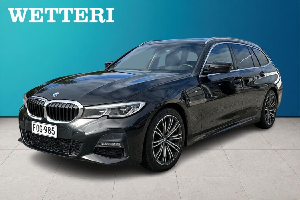 BMW 330 2019