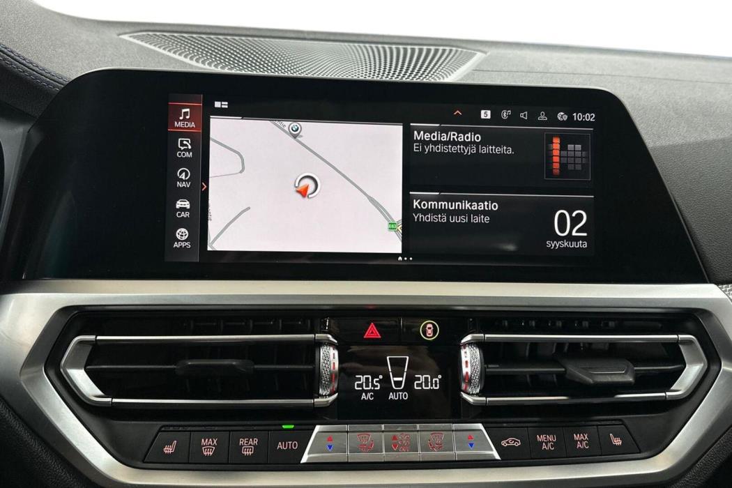 BMW 330 2019