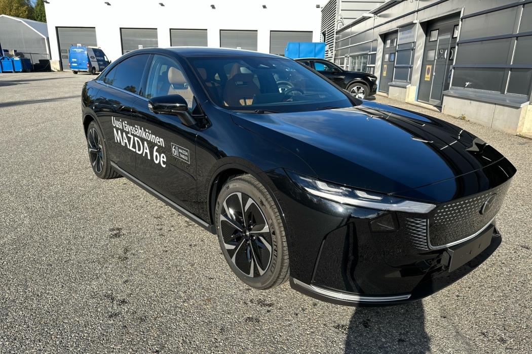 MAZDA 6E 2025