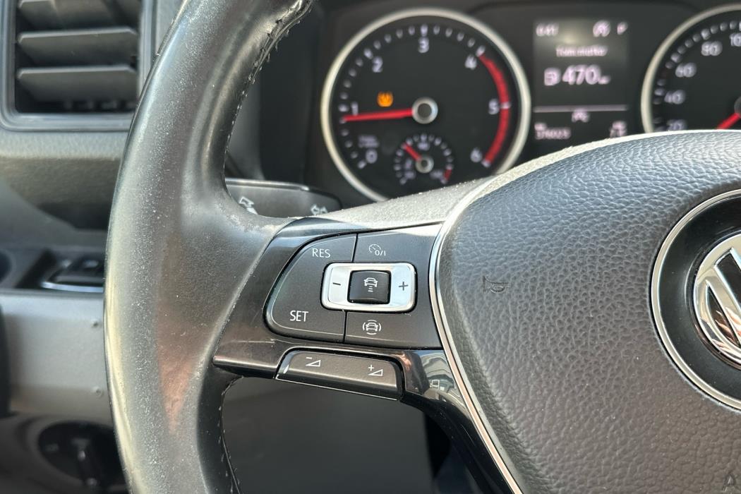 VOLKSWAGEN Crafter 2020