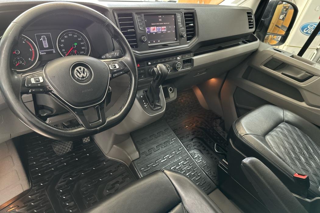 VOLKSWAGEN Crafter 2020
