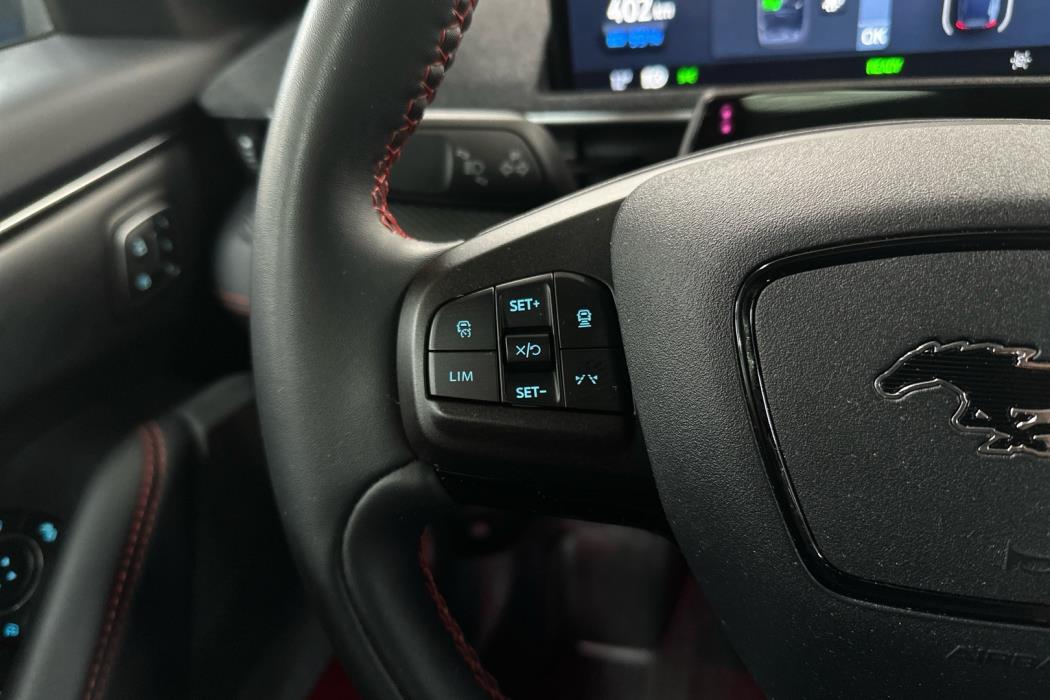 FORD Mustang Mach-E 2024