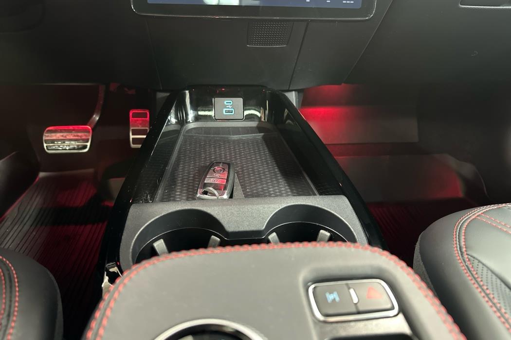 FORD Mustang Mach-E 2024