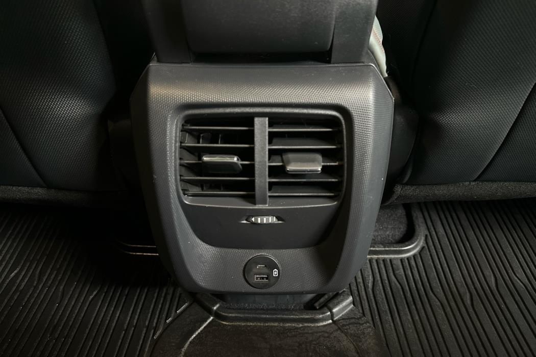 FORD Mustang Mach-E 2024