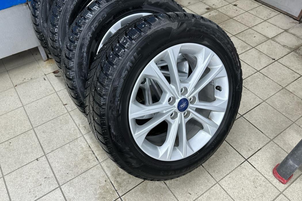 FORD Kuga 2017