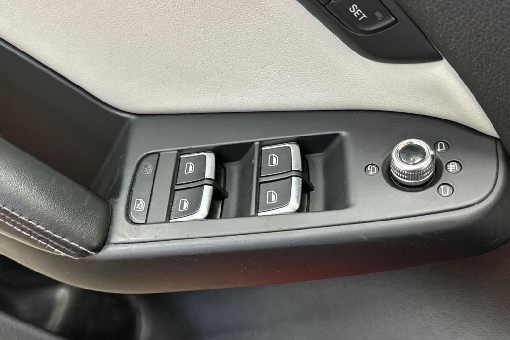 AUDI S5 2011
