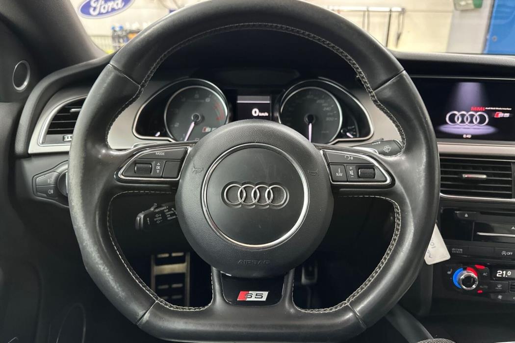 AUDI S5 2011