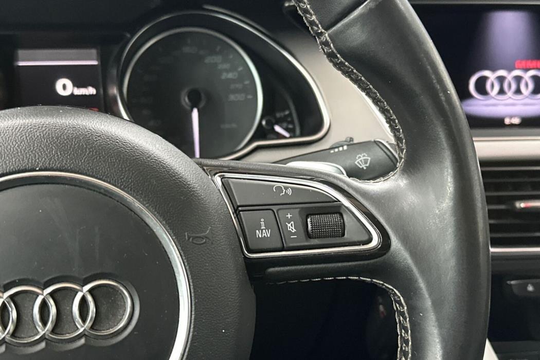 AUDI S5 2011