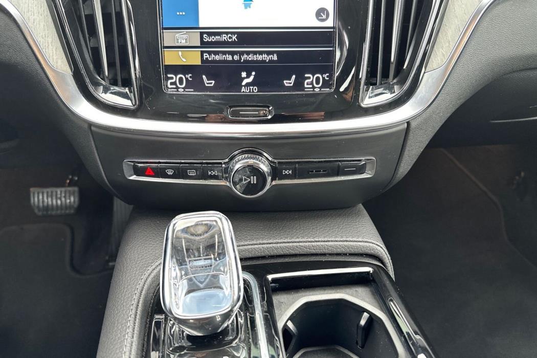 VOLVO S60 2021