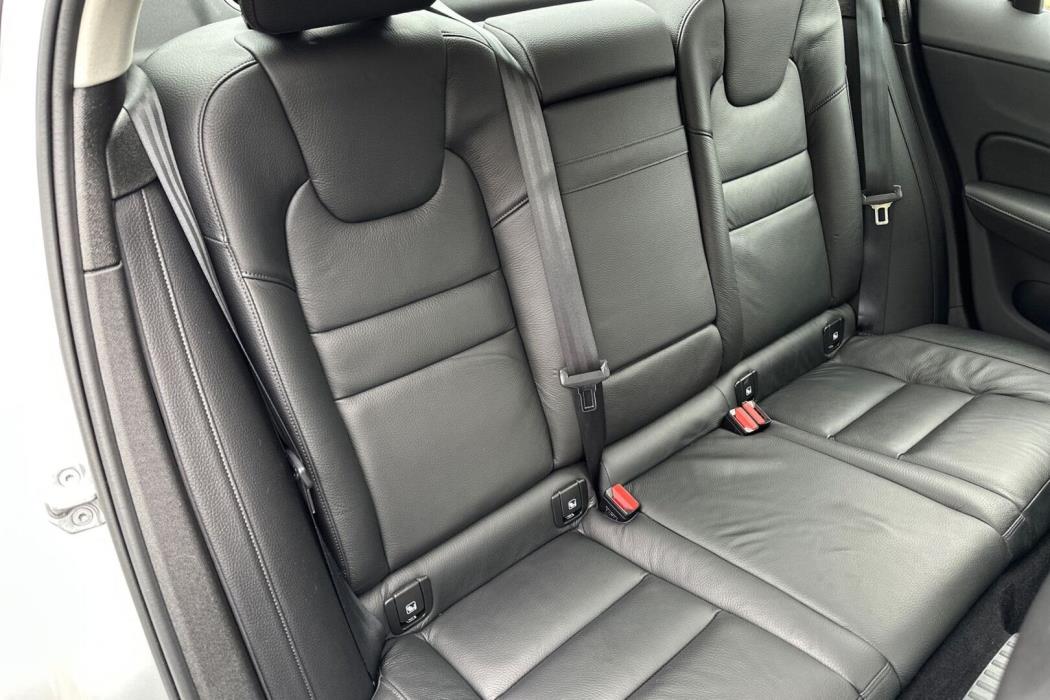 VOLVO S60 2021
