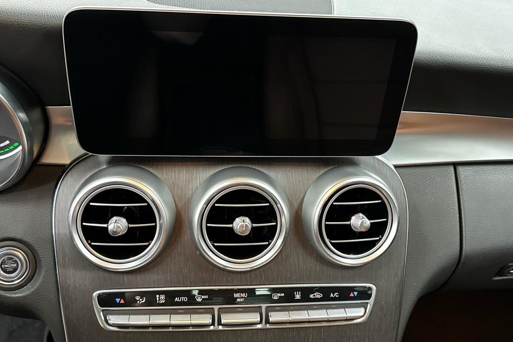 MERCEDES-BENZ C 2020