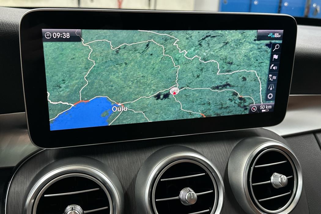 MERCEDES-BENZ C 2020