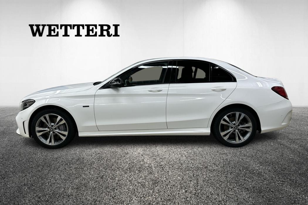 MERCEDES-BENZ C 2020